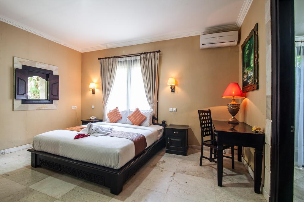 Puri Yuma Hotel Denpasar Exterior foto